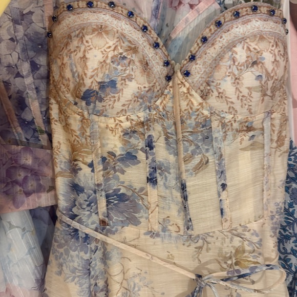 HERMOSA Cream and purple  A-line Sleeveless elegant dress final sale - Picture 9 of 9